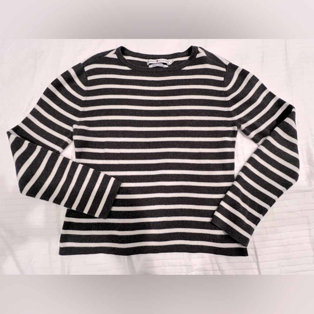 NWOT Tommy Hilfiger Gray & White Striped 100% Cotton Heavy Sweater Size Large